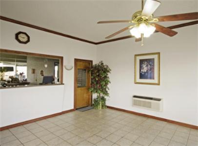 Executive Inn Muldrow מראה חיצוני תמונה